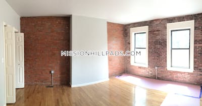 Roxbury Apartment for rent 4 Bedrooms 2 Baths Boston - $5,500