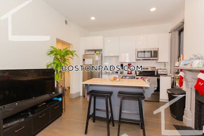Back Bay Absolutely Stunning 2 Bed 1 Bath on Belvedere  St. in Back Bay Boston - $5,000