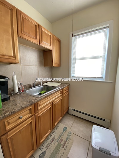 Revere Apartment for rent 2 Bedrooms 1 Bath - $3,200