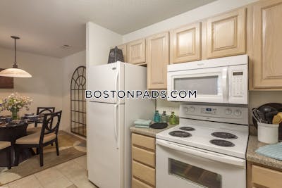 Stoughton 2 bedroom 2 baths Luxury in STOUGHTON - $2,815 No Fee
