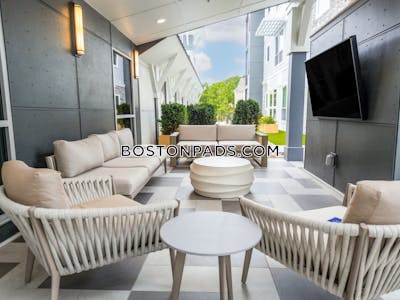 Wakefield Studio 1 baths Luxury in WAKEFIELD - $2,439 No Fee